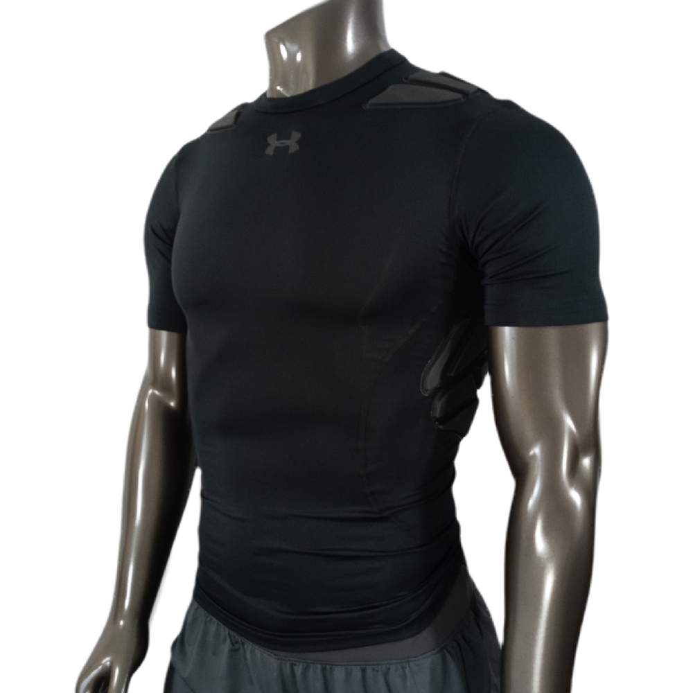 Under Armour all Black Gameday Armour 5-Pad